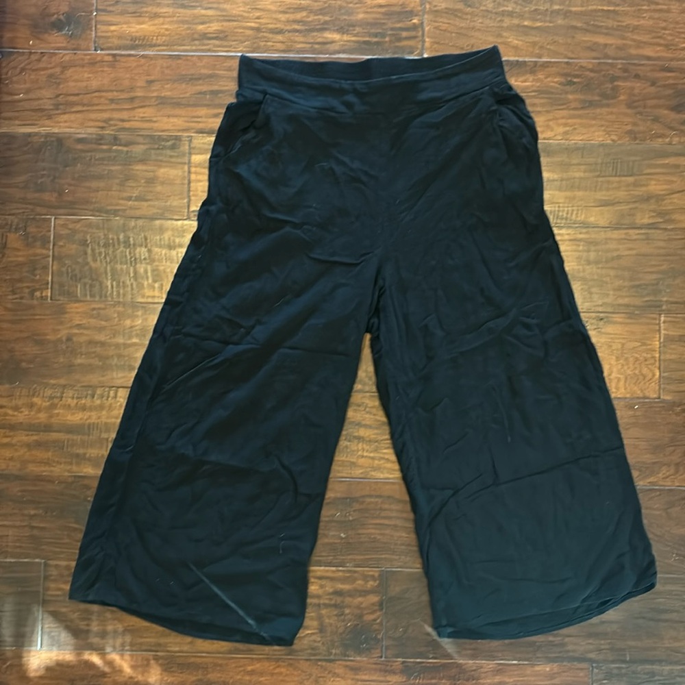 Black linen pants